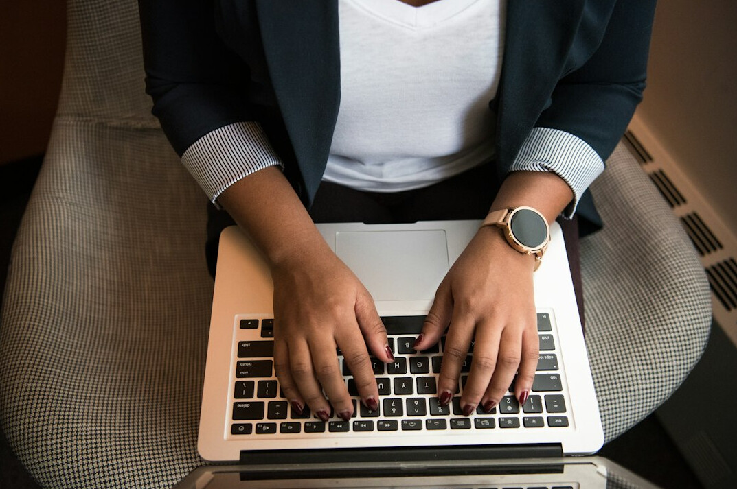 executive writing email